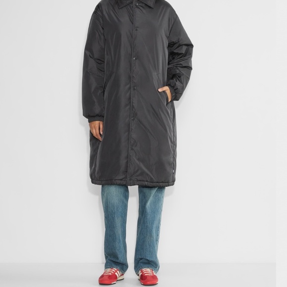 Aritzia Oversize Coaches Coat Size 3, New with Tags - Picture 7 of 10